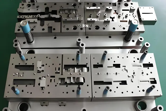 The Composition and Function of Precision Stamping Dies — SAIVS Technical Overview(images1) the-composition-and-function-of-precision-stamping-die.webp